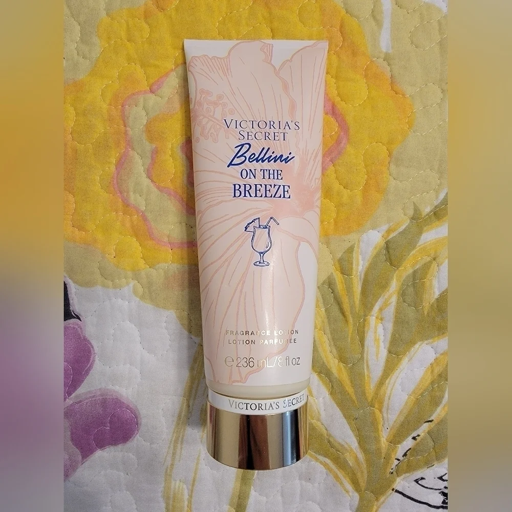 Victoria's Secret Limited Edition Bellini On The Breeze Body Lotion